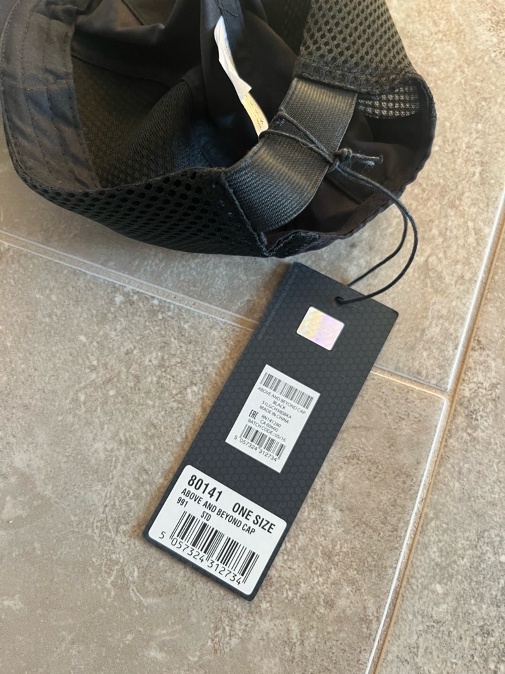 MUSTO x Land Rover Black Mesh Performance Cap - Picture 3 of 3